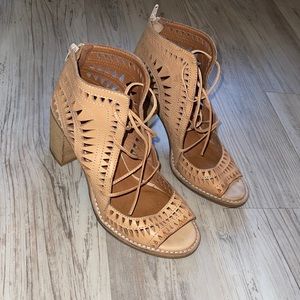 Jeffrey Campbell Shoe sold